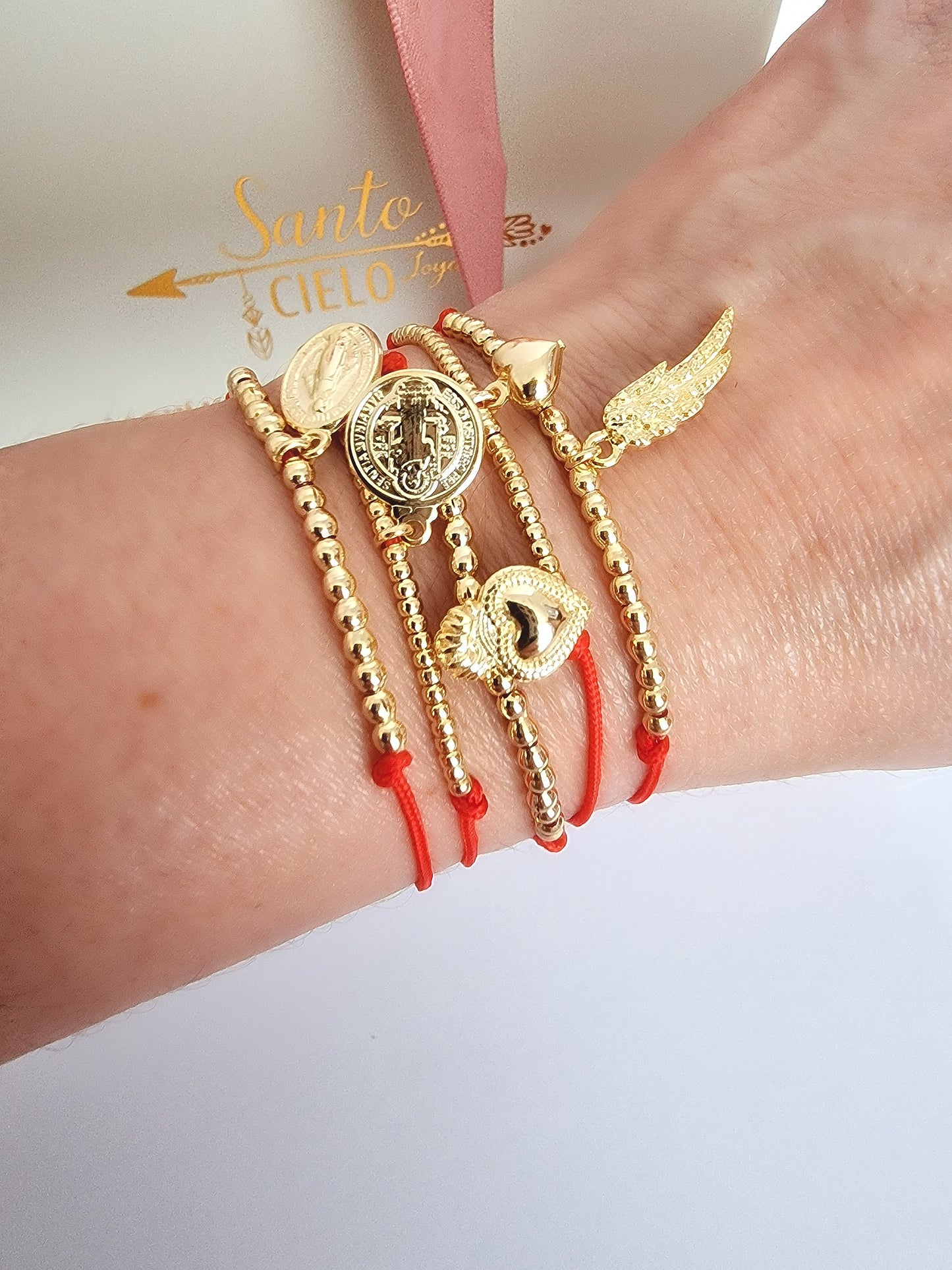 Pulsera hilo rojo ala de Ángel