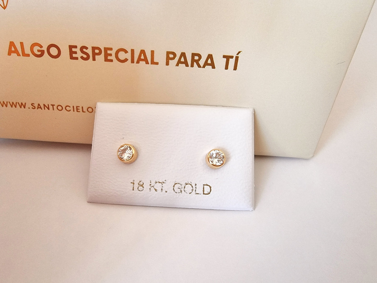 Aro punto de luz oro 18k