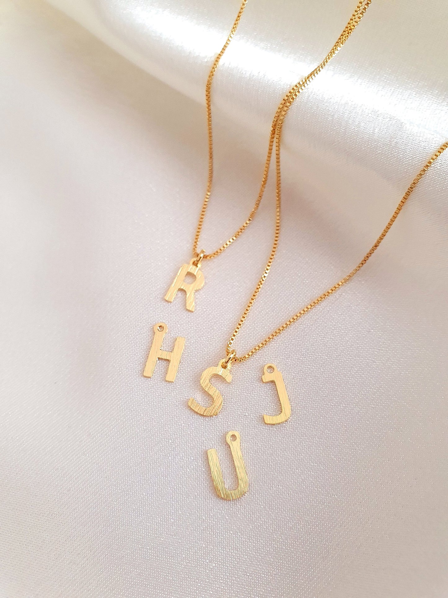 Collar Inicial Light
