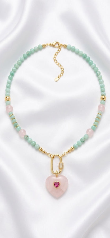 Collar Amuleto Serenidad Rosa / Baño de Oro 24K & Cuarzo Rosa