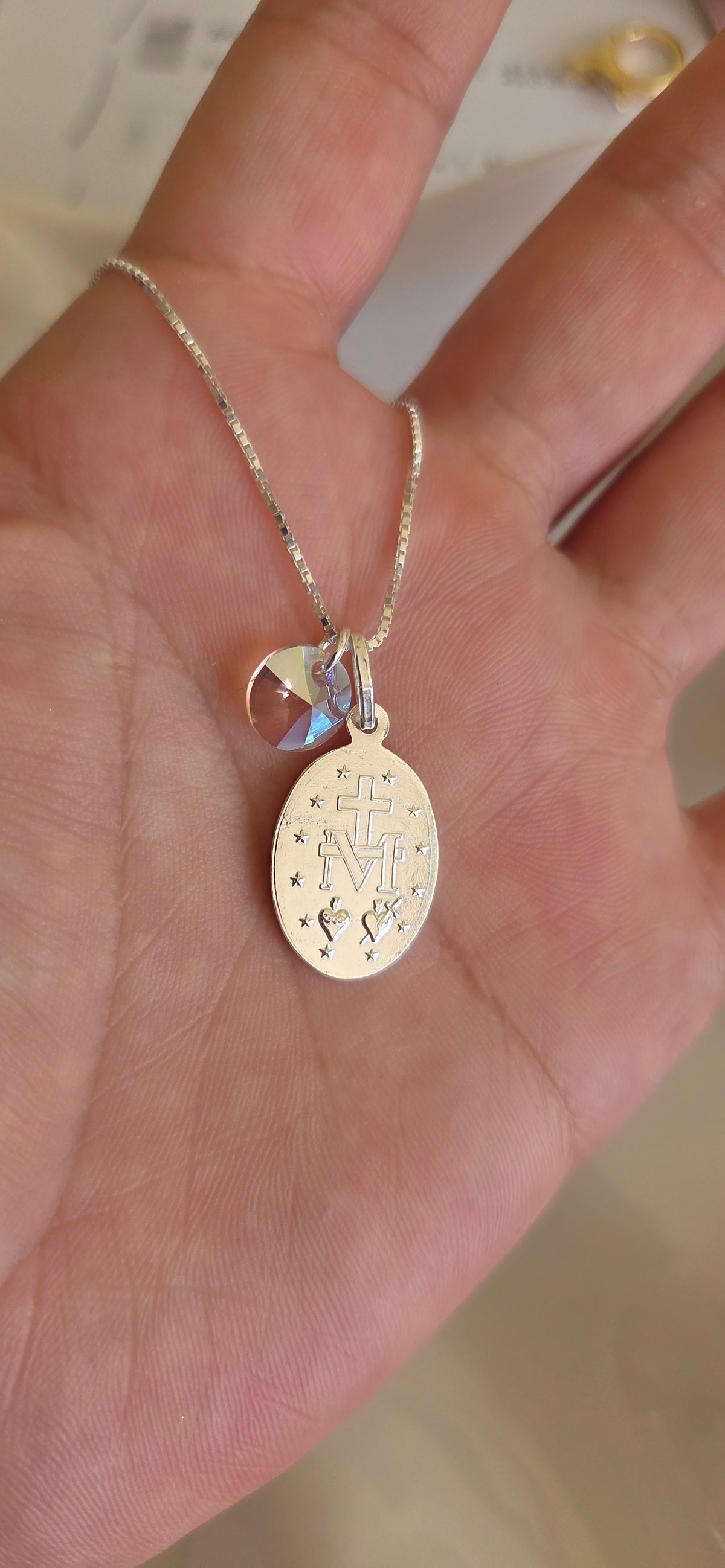 Collar Medalla Virgen de los Rayos en Plata Italiana 925 con Cristal Swarovski